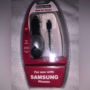 Samsung Black and Silver Car Charger
